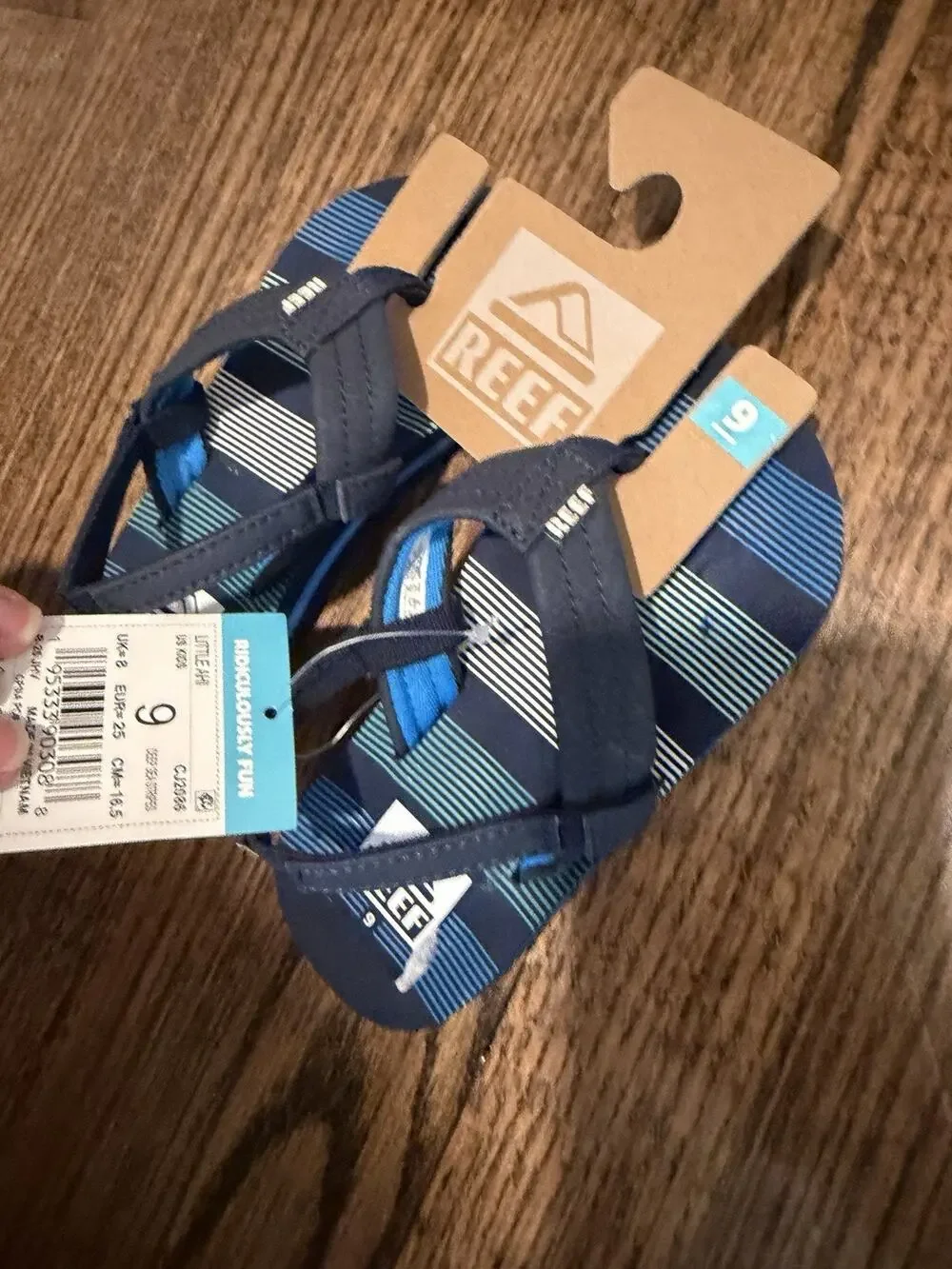 Reef Flip Flops Boys Size 9 Little Ahi Sandals Navy Blue NEW NWT